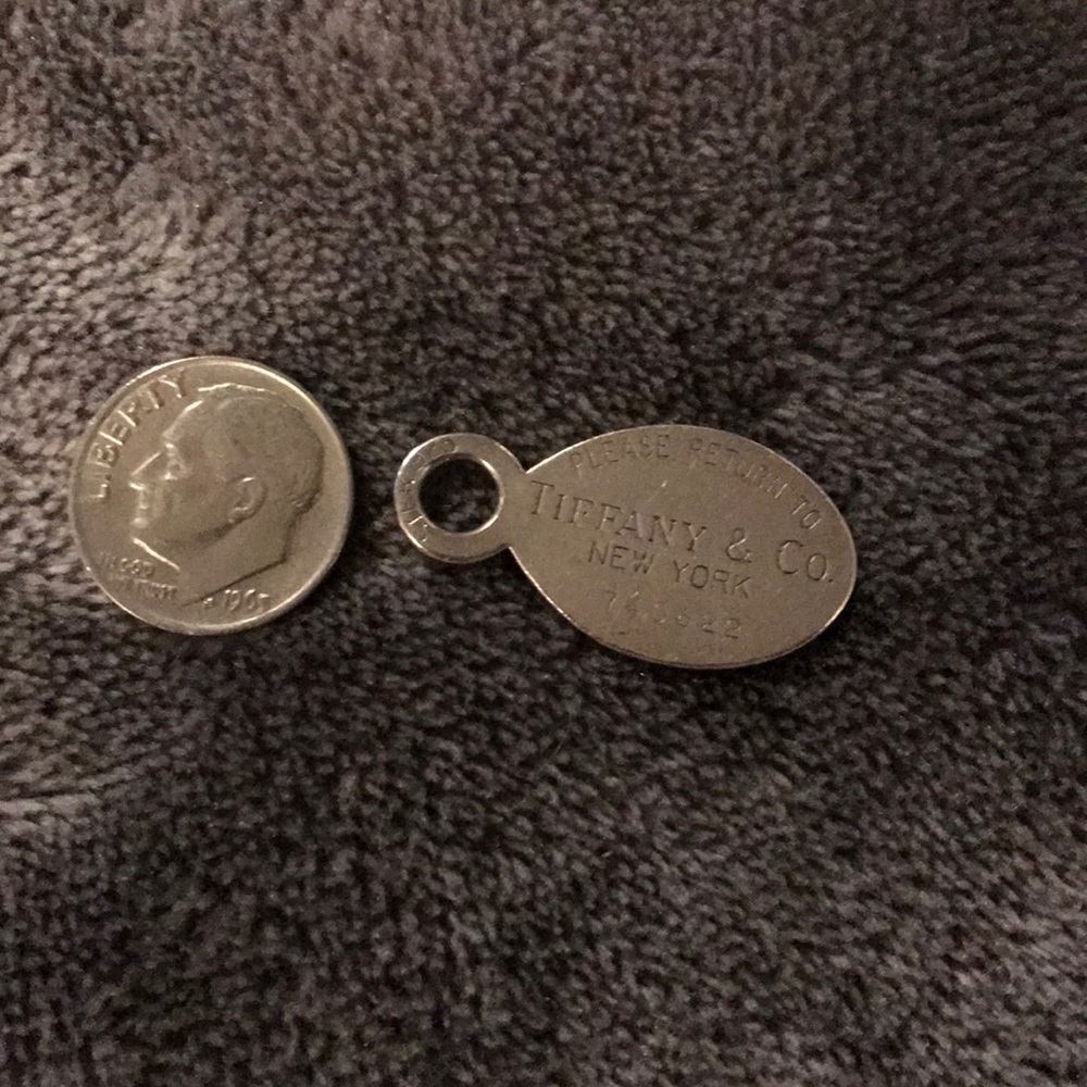 Tiffany & Co oval charm return to Tiffany